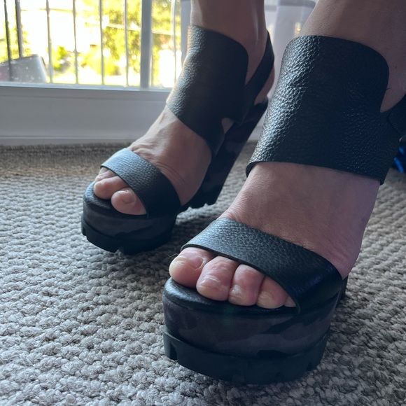 Military element platforms - Picture 7 of 15